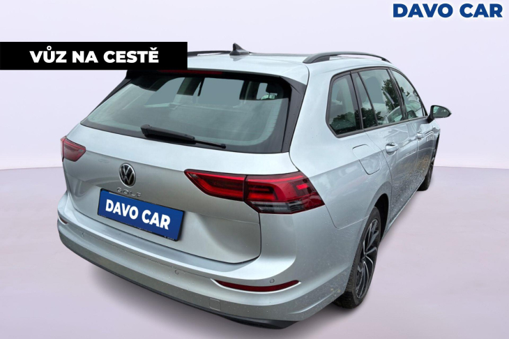 Volkswagen Golf 1.5 TSI EVO 110kW Life DPH CZ