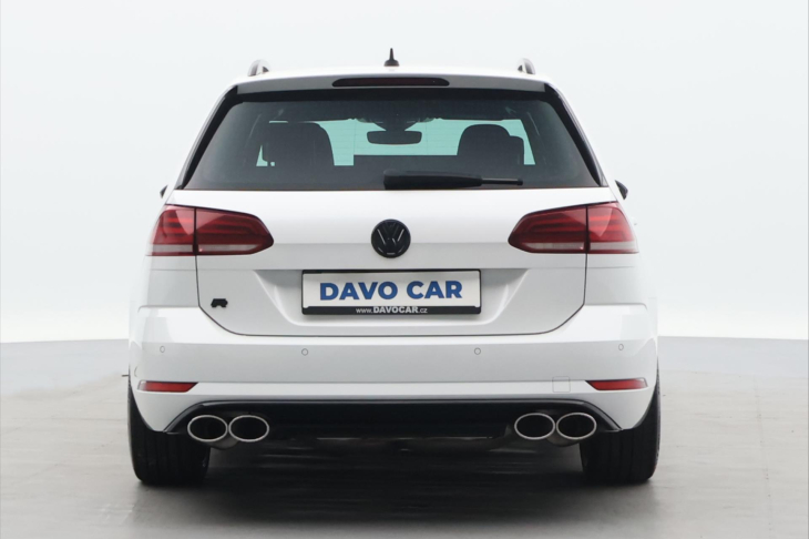 Volkswagen Golf 2,0 TSI 221kW R 4x4 DynAudio