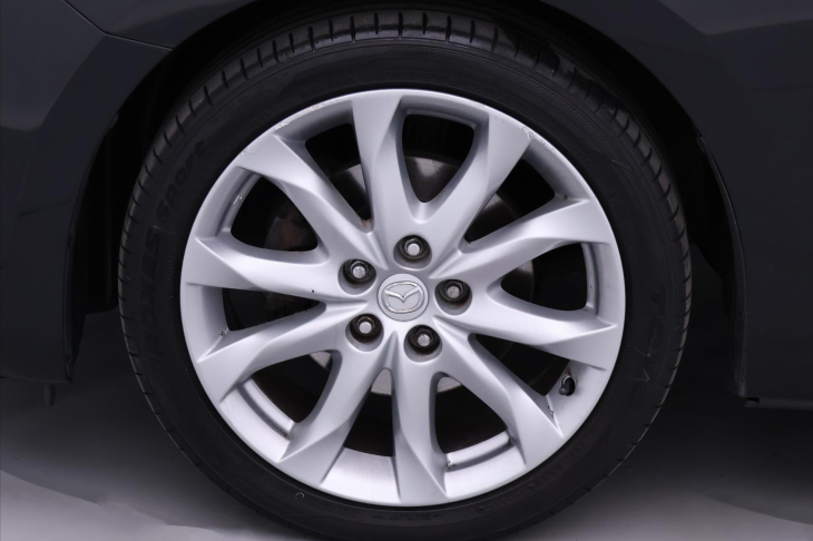 Mazda 3 2,0 i 121kW Sports-Line Xenon