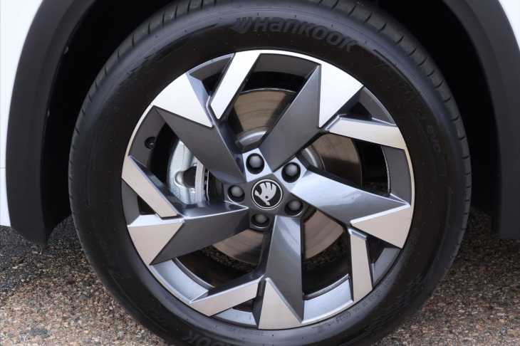 Škoda Kodiaq 2,0 2.0 TDI Sportline 4x4 DSG
