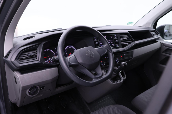 Volkswagen Transporter 2,0 TDI 110kW 6-Míst Long DPH