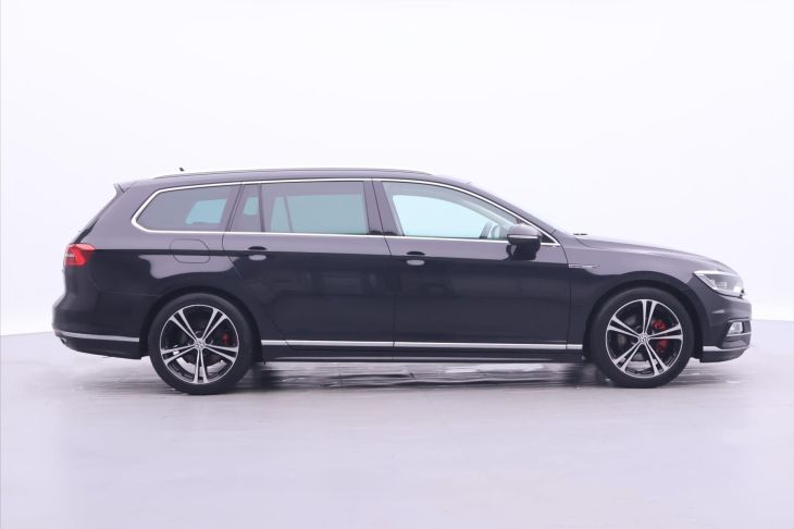 Volkswagen Passat 2,0 TDI 110kW 4M R-line LED