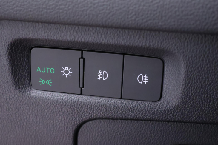 Škoda Octavia 2,0 TSI RS DSG 1.Maj CZ DPH