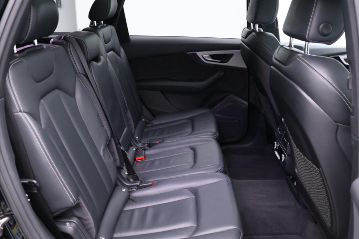 Audi Q7 3,0 TDI 200kw S-LINE DPH BOSE