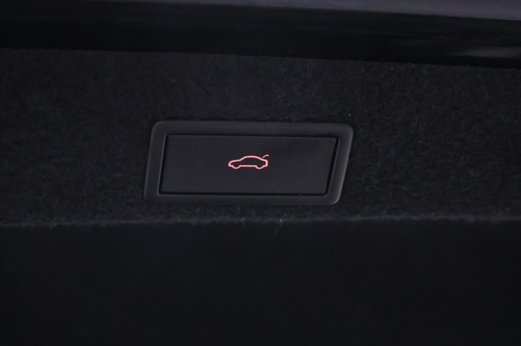 Škoda Octavia 2,0 TSI RS 180kW DSG CZ