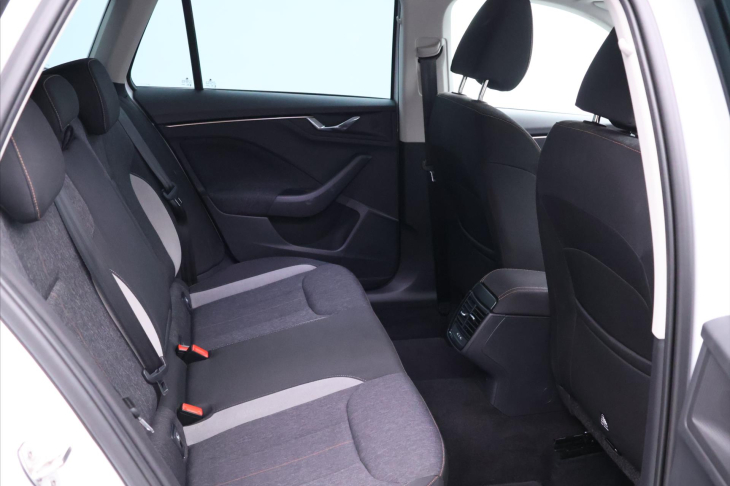 Škoda Kamiq 1,0 TSI 81kW CZ Style LED 1Maj