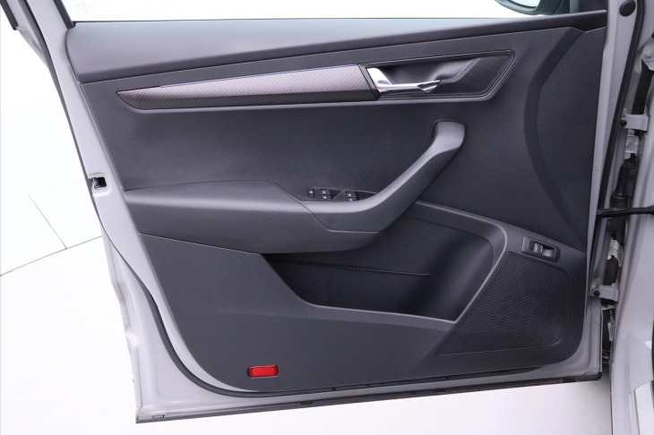 Škoda Karoq 2,0 TDI DSG 4x4 Sportline DPH