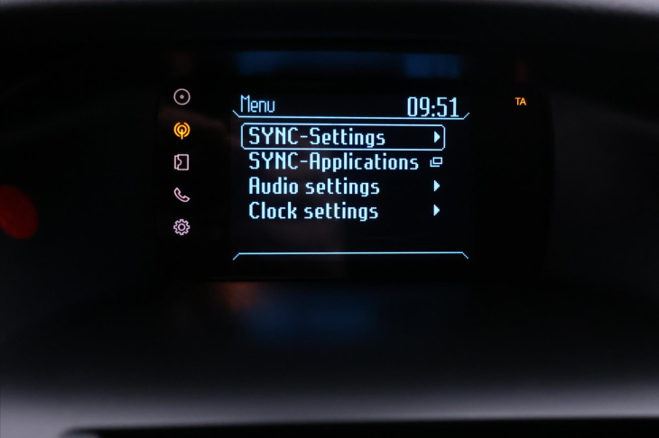 Ford Focus 1,6 TDCi 70kW Klimatizace CZ