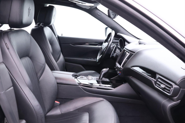 Maserati Levante 3,0 D 184 kW 4x4 Automat Kůže