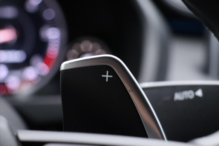 BMW X6 3,0 M50d xDrive 280kW CZ