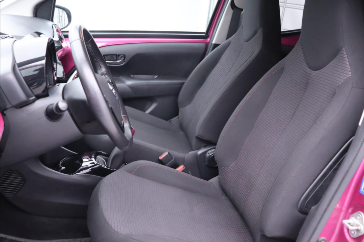 Toyota Aygo 1,0 VVT-i 53kW Selection x-cite CZ