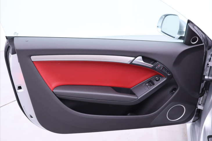 Audi S5 4,2 FSI quattro 260kW Kůže