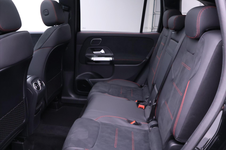 Mercedes-Benz GLB 2,0 200d 4Matic AMG Premium