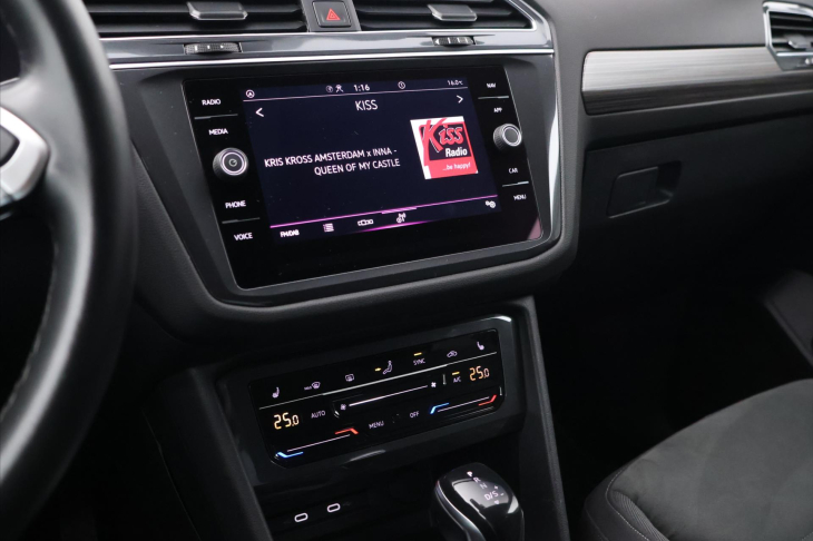 Volkswagen Tiguan 1,5 TSI EVO DSG CZ 1.Maj. DPH