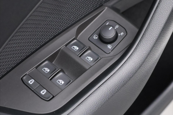 Škoda Octavia 2,0 TDI 147kW DSG CZ Scout DPH