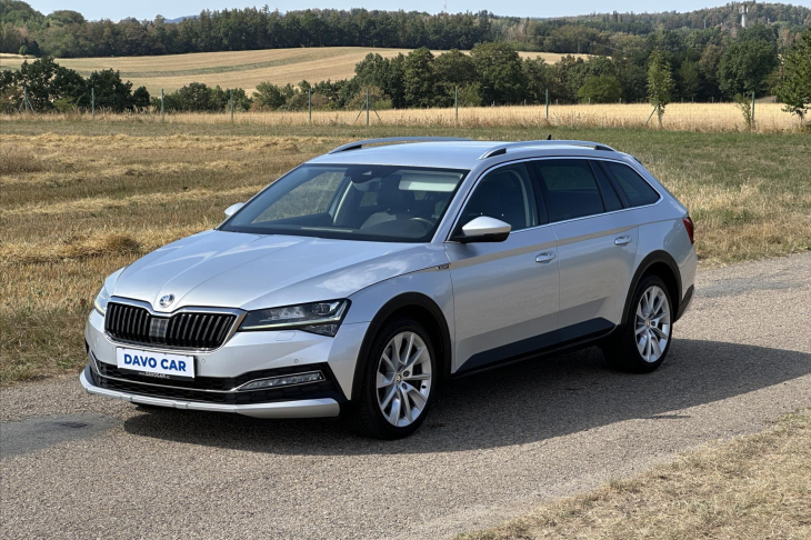 Škoda Superb 2,0 TDI 140kW DSG Scout 4x4 CZ