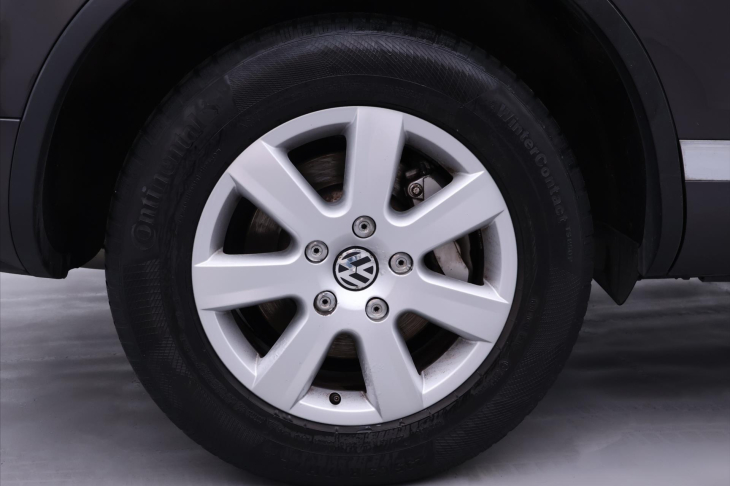 Volkswagen Touareg 3,0 TDI 150kW V6 Kam. Klim. CZ