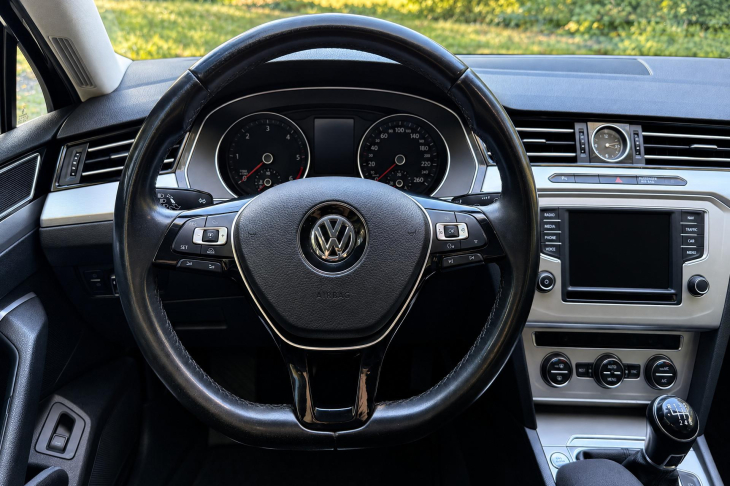 Volkswagen Passat 2,0 TDI 110kW Comfortline Navi