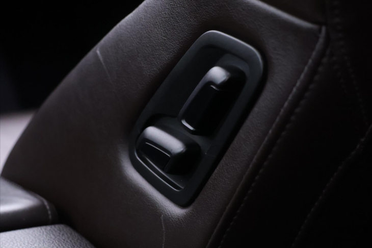 Škoda Superb 2.0 TDI DSG 140kW L&K 4x4 CZ