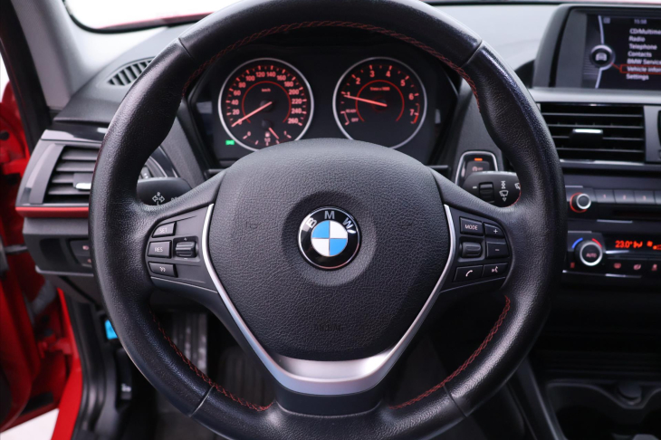 BMW Řada 1 1,6 116i 100kW Aut. Sport Xenon