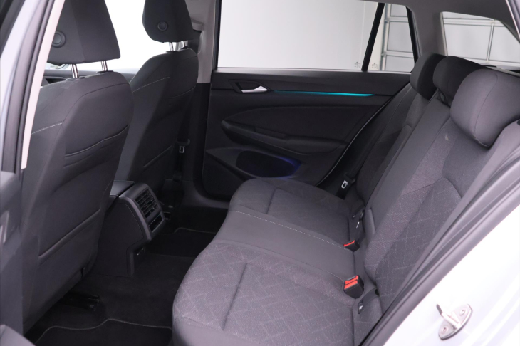 Volkswagen Golf 1,5 TSI EVO 110 kW CZ