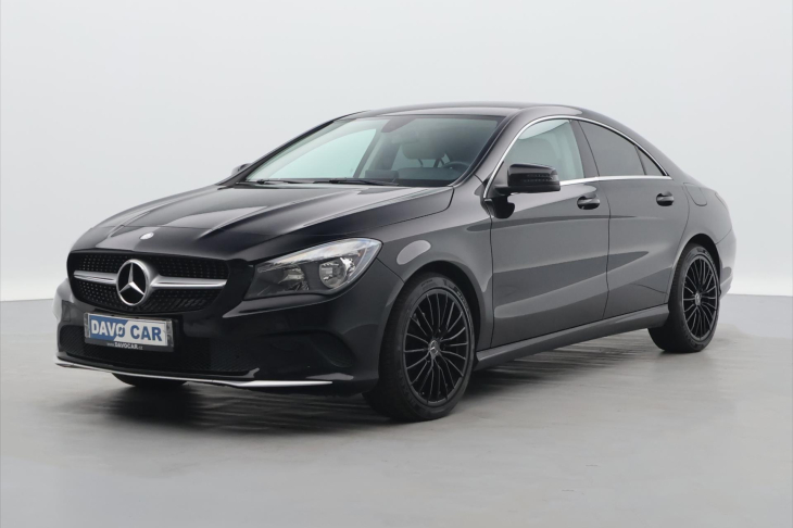 Mercedes-Benz CLA 1,6 180 90kW Entry Kůže Navi