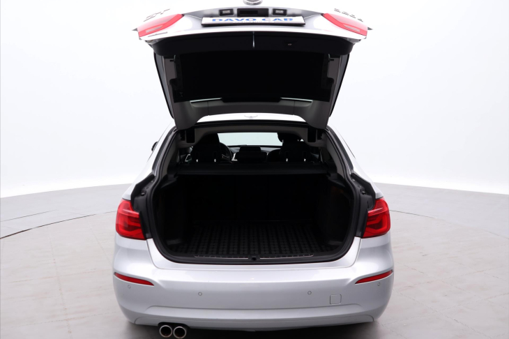 BMW Řada 3 2,0 320d 140kW xDrive CZ Sport-line