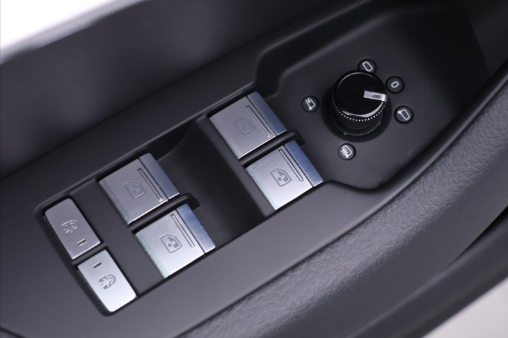 Audi A7 3,0 TDI 180kW Quattro CZ S-Line