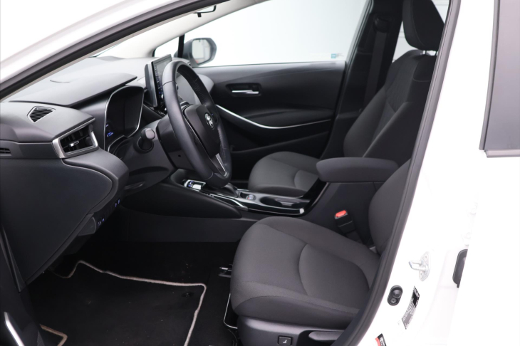 Toyota Corolla 1.8 Hybrid Active E-CVT CZ 1.Maj. DPH