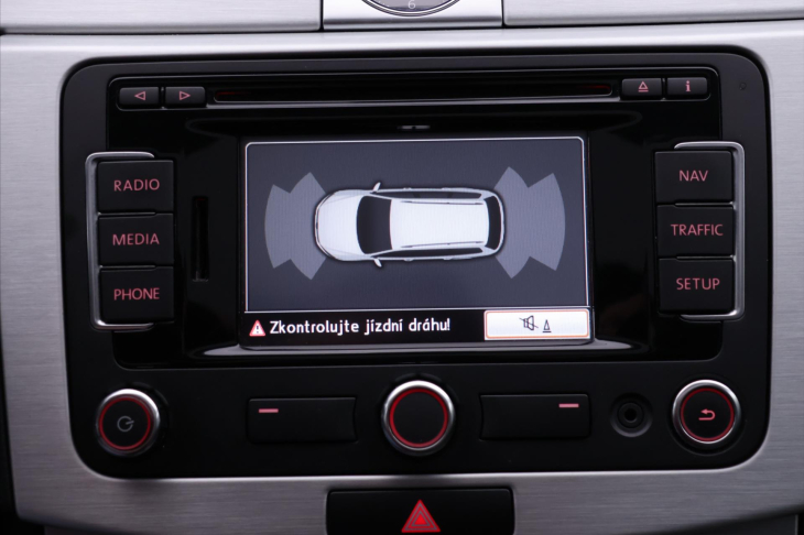 Volkswagen Passat 1,6 TDI Highline Xenon