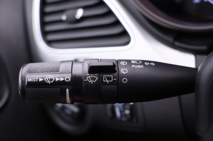 Fiat Freemont 2,0 MJT 103kW Urban Kůže 7Míst