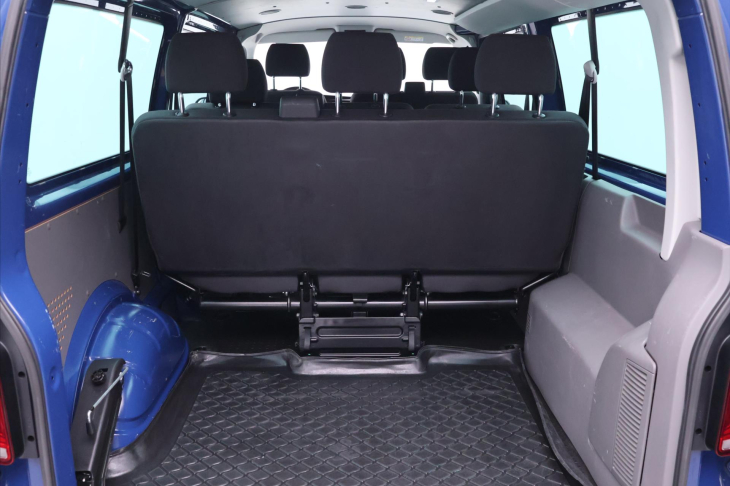Volkswagen Transporter 2,0 TDI 110kW 9-Míst Long DPH
