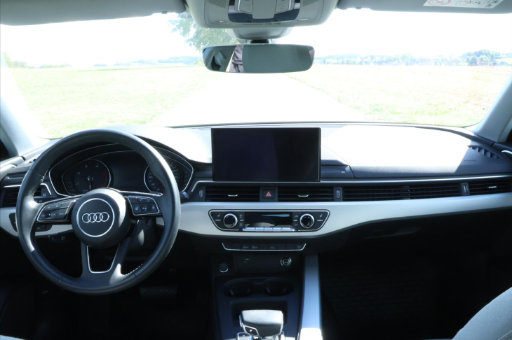 Audi A4 2,0 35 TDI CZ Advanced DPH