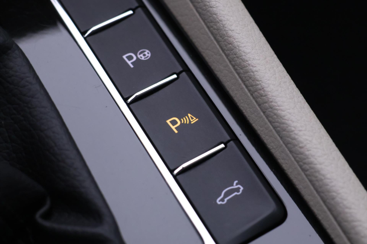 Škoda Superb 2,0 TSI 200kW L&K DSG 4x4 CZ