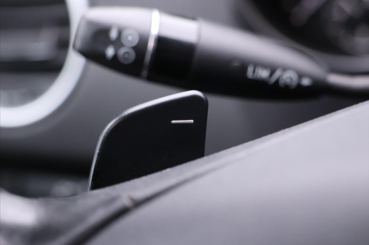 Mercedes-Benz Třídy M 3,0 300 CDI 4Matic 150kW CZ