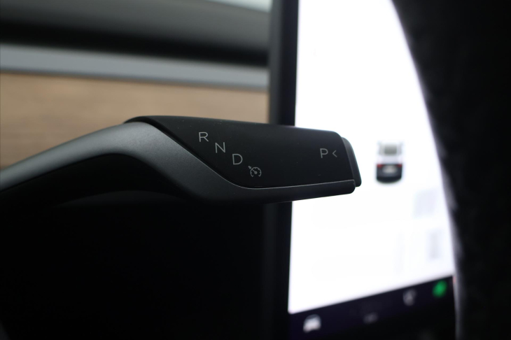 Tesla Model 3 Long Range AWD sOH 89,3% DPH