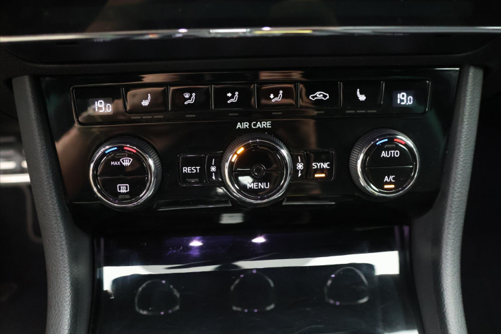 Škoda Superb 2.0 TSI 206kW DSG Sportline