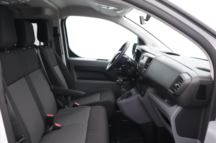 Toyota ProAce 2,0 D-4D 106kW Shuttle CZ DPH
