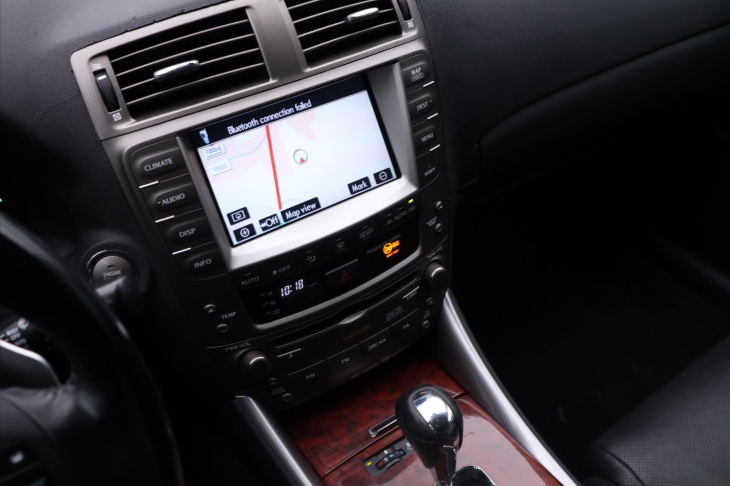 Lexus IS 250 2,5 i 153kW V6 Automat Kůže