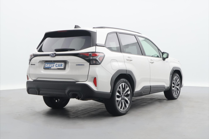 Subaru Forester 2,0 e-EyeSight 100kW CZ CVT