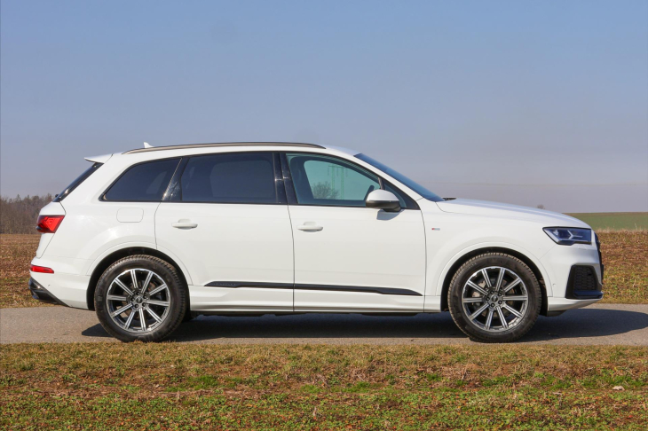 Audi Q7 3,0 TDI quattro tiptronic S line