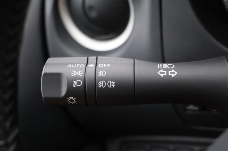 Nissan Navara 2.3 dCi 140kW Automat CZ Tekna