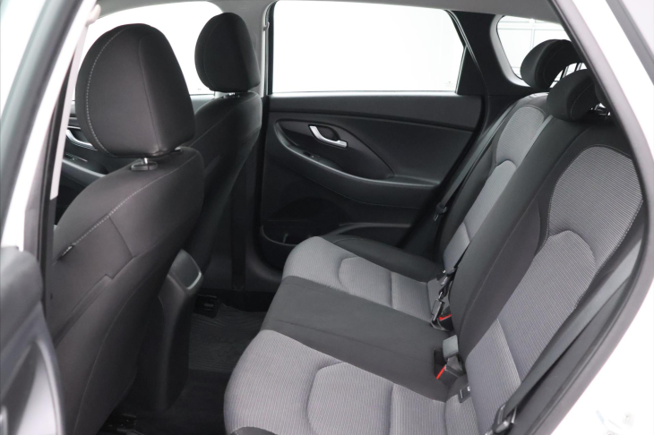Hyundai i30 1,6 CRDi 81kW Trikolor tažné