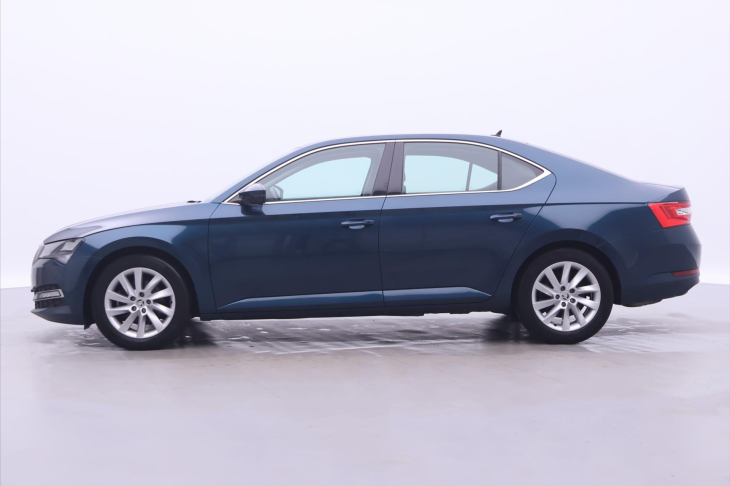 Škoda Superb 1,5 TSI DSG Business 1.Maj DPH