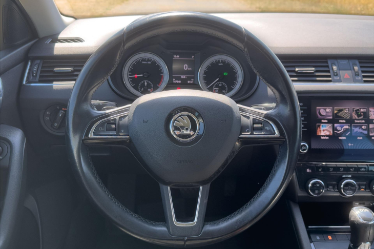 Škoda Octavia 1,6 TDI DSG CZ Style LED DPH