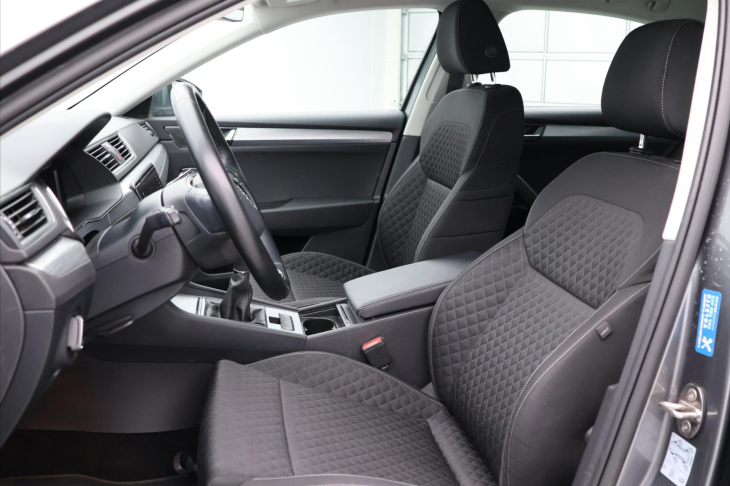 Škoda Superb 2,0 TDI 110kW Ambition CZ DPH