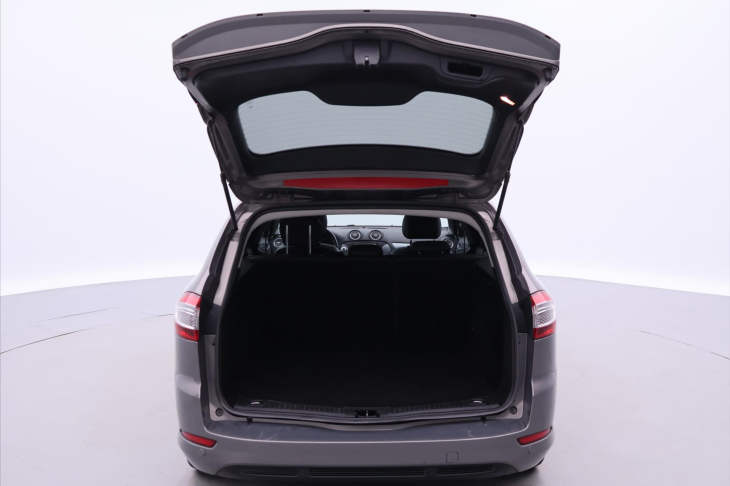 Ford Mondeo 2,0 TDCi 120kW Titanium Navi