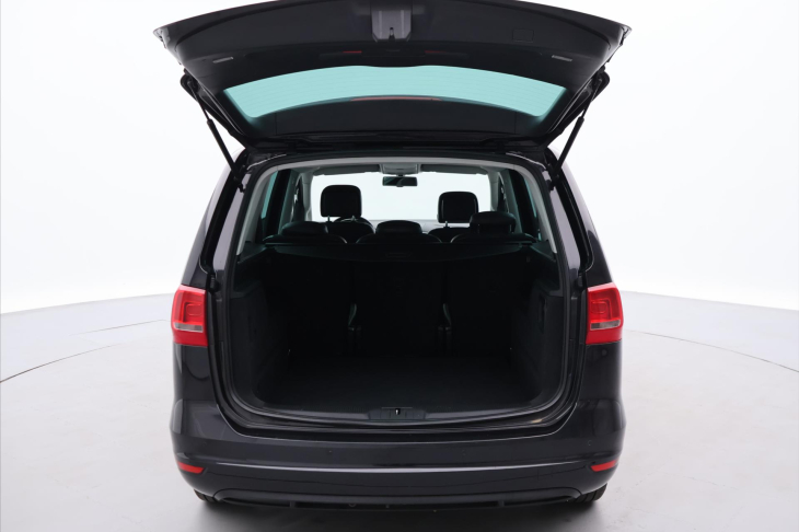 Volkswagen Sharan 2,0 TDI 130kW DSG Highline Xenon