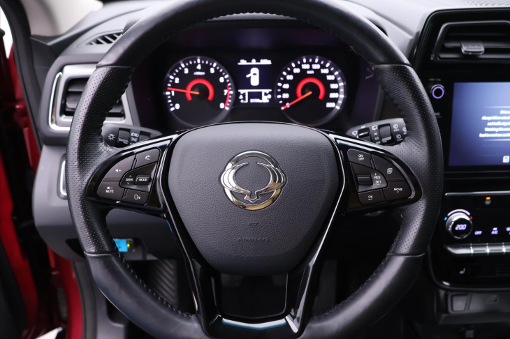 SsangYong Tivoli 1,5 T-GDI 120kW Navi Kůže Tažné