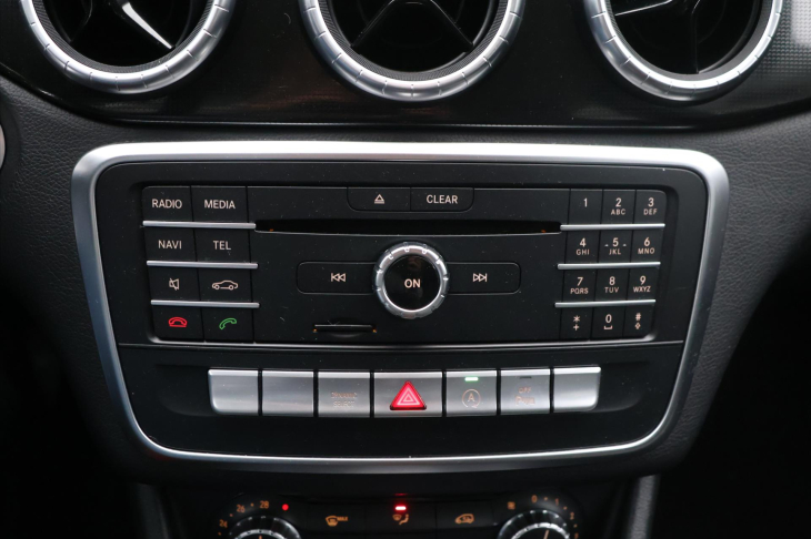 Mercedes-Benz CLA 1,5 180d 80kW Aut. Navi DPH